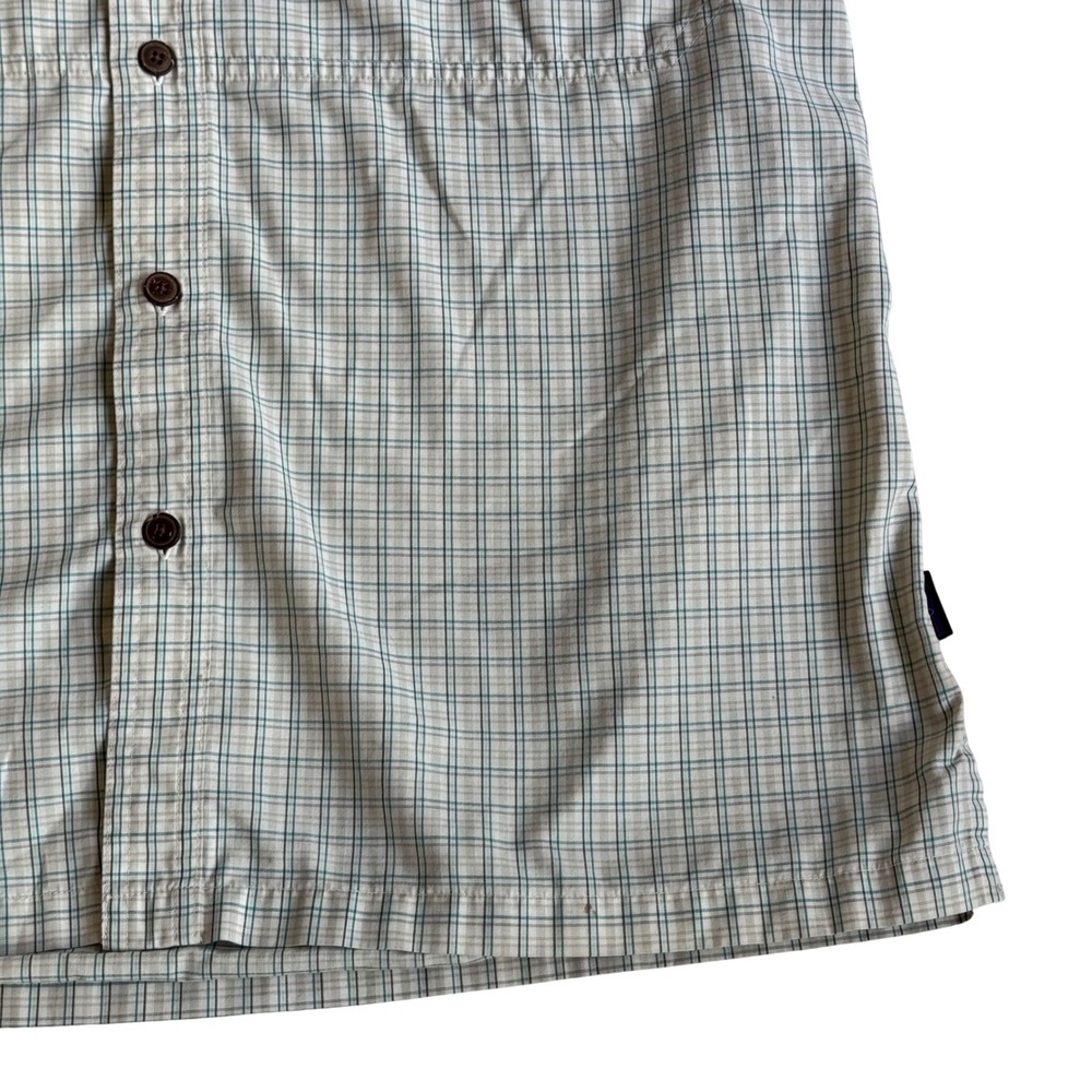 Patagonia Mens Short Sleeve Plaid Button Down Shirt Tan Green Hiking Size M - Picture 5 of 12